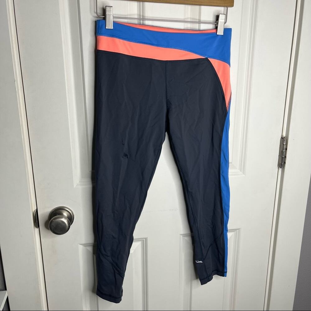 Ivivva Lululemon Gray Waistband 7/8 Length Capri Leggings Size 14